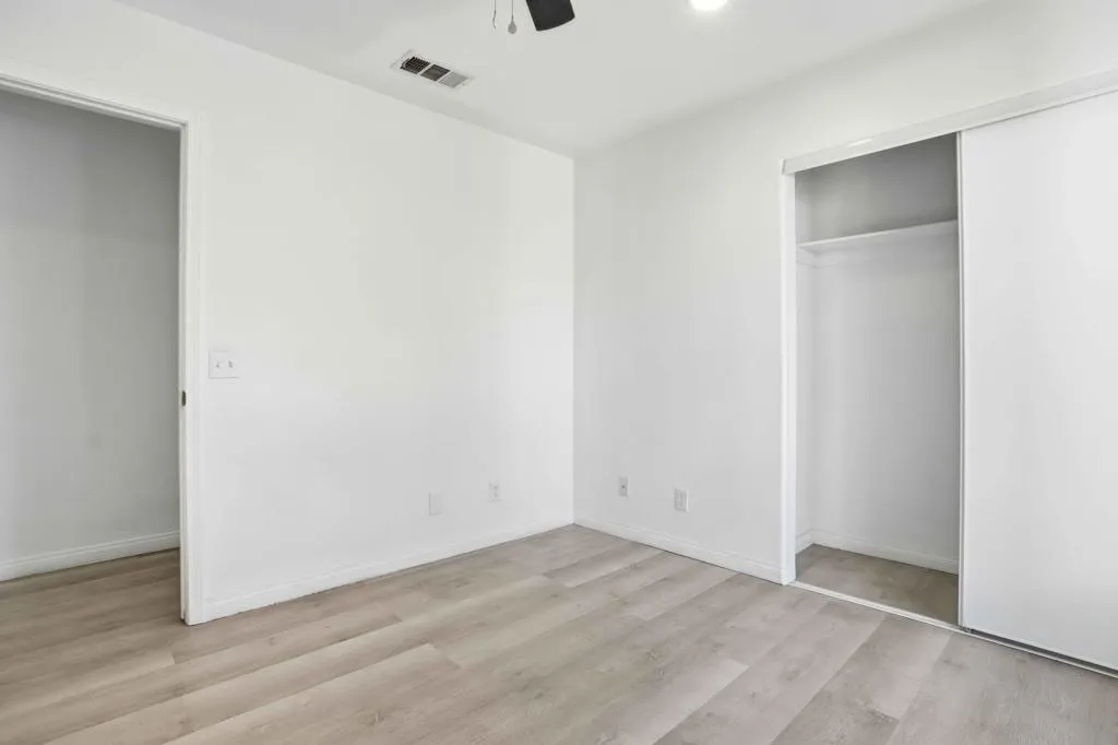 2352 Shore Isle Avenue, Thermal, California 92274 home-pic-15